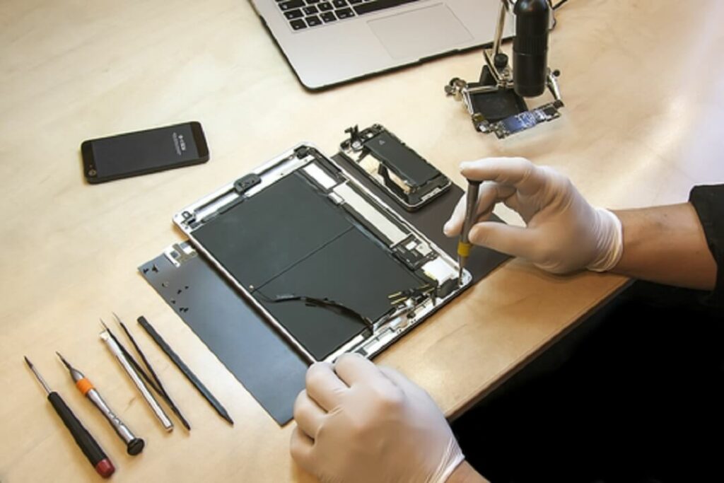 iPad Repair Bangalore | Apple iPad Service Near Me | Soldrit